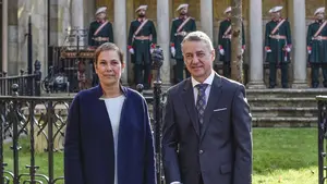 Barkos vuelve al País Vasco: la presidenta de Navarra acompaña a Urkullu en su toma de posesión como lehendakari