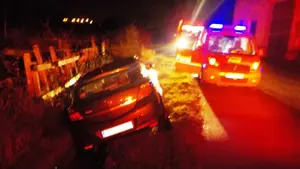 Una fiesta ecuatoriana en Peralta se salda con arrestos: botellazo en la cabeza a un compatriota y accidentes por exceso de alcohol