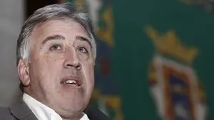 "Ya iré a San Fermín, cerdo, y te pegaré 3 tiros hijo de puta": Asirón denuncia amenazas en Twitter