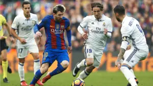 El Real Madrid sale del Clásico con seis puntos de ventaja, después de empatar en el minuto 90 en el Nou Camp