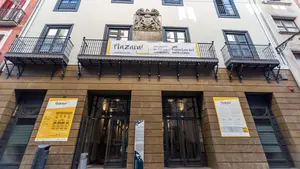 Revolcón judicial para Asirón: un tribunal confirma que "regaló" el Palacio Redín y Cruzat a entidades "amigas"