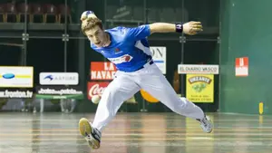 Primera baja por lesión en el parejas: el guipuzcoano Artola sufre una luxación en la clavícula izquierda