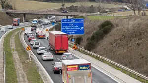 Cinco nuevos vehículos híbridos se unen a la flota del Servicio de Conservación de Carreteras de Navarra