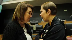 El cuatripartito pide al Gobierno que ayude a los terroristas de la banda ETA en su desarme