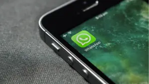 Controlados en todo momento: WhatsApp informará a tus contactos de tu ubicación actual