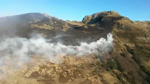 El fuego se apaga en Belagua: los bomberos dan por extinguido el incendio que ha afectado a 25 hectáreas en el monte Lakora 