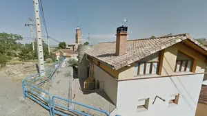 Dos años y medio de prisión para un hombre que intentó robar en una vivienda de Funes, donde agredió a la dueña y reventó la ventana
