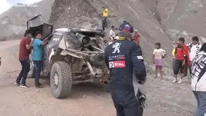 Gravísimo accidente de Carlos Sainz en el Dakar: "Llegué demasiado rápido a la curva"