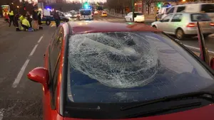 Ingresado grave en el hospital un pamplon&eacute;s tras ser atropellado en un paso de cebra de la avenida de Navarra