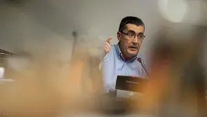 Los taxistas del Pirineo piden un convenio para trabajar en su comarca "como un territorio único"