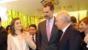 El stand de Navarra en Fitur: los Reyes pasean por los 30 senderos con los que la Comunidad foral impulsa su diversidad