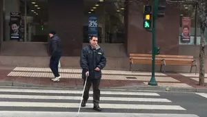 Semáforos para la vista y el oído: el tráfico en Tudela se vuelve más seguro para las personas invidentes