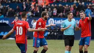 El tremendo cabreo de Riera con el árbitro: "Estamos en Primera y merecemos el mismo respeto que todos"