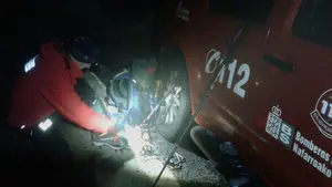 Rescatado de noche un montañero en una cima del Baztán: había perdido un esquí y estaba desorientado por la niebla