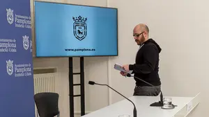 La excusa de Armando Cuenca (Podemos) sobre las facturas que su empresa cobra del Ayuntamiento: "Es todo la máquina del fango"