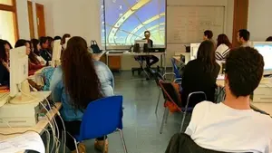 Denuncian que el Gobierno de Barkos considera "de segunda" a los profesores de religión en Navarra