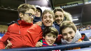 La hinchada de Osasuna nunca se rinde: así han presentado sus credenciales para convertirse en la mejor afición del mundo
