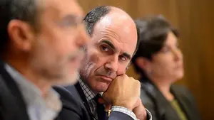 Ayerdi vende que el Gobierno foral financiará con 25 millones proyectos de empresas navarras y no invierte ni un euro