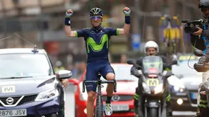 Alejandro Valverde es profeta en su tierra: gana la Vuelta a Murcia después de una larguísima fuga en solitario