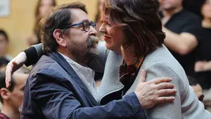 Foto a foto: así ha trascurrido el acto de reconocimiento a las víctimas de extrema derecha y funcionarios públicos