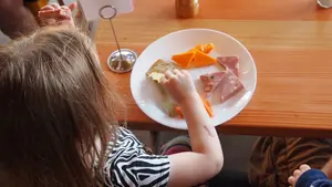 Piden 5 años de prisión para el hombre acusado de abusar sexualmente de la nieta de su pareja en la Chantrea