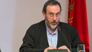 El Foro Social pide a ETA que se desarme y dice que los Gobiernos de Navarra y el País Vasco tienen que implicarse en este proceso