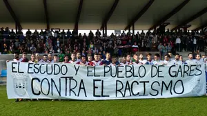 Una multa y apercibimiento de clausura del campo al Gares por llamar "puto negro" a un jugador del Beti Kozkor