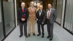 Ignacio Cía, de la Meca: "Fernando Redón dejó indicado antes de morir el autor del cartel de la Feria del Toro 2017"