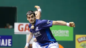 No hubo sorpresa en el Bizkaia: el navarro Ioseba Ezkurdia es eliminado del manomanista por Urrutikoetxea