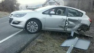 Accidente en Burgui: un conductor de 23 años chocó contra un coche que circulaba en dirección contraria y triplicó la tasa de alcohol