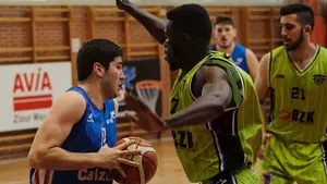 Un derbi de altura entre Megacalzado Ardoi y Valle de Egüés