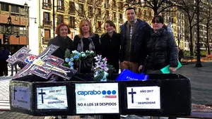 La voz de las trabajadoras despedidas de Caprabo: "Para algunas era el único sueldo que entraba en casa"