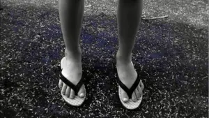 Segunda fuga en 24 horas: encuentran en la Cuesta de Beloso a una niña de 11 años vestida con pijama y chancletas