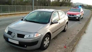 Se compra un coche y lo conduce, pero sin sacarse el carné: tres conductores imputados en Navarra