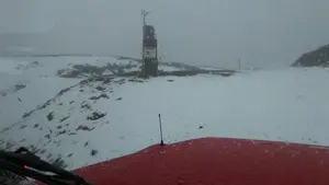 Rescate en el refugio de Izandorre: los bomberos salvan de la hipotermia a un padre y su hijo cuando hacían el Camino de Santiago