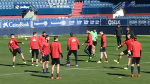 Vasiljevic mantiene fuera de la lista de convocados a Olavide, Unai García, Tienza y Berenguer, ante el Betis