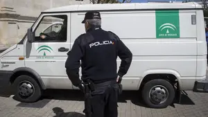 Recibe un disparo en la nalga tras agredir presuntamente a su expareja y tratar de escaparse con ella