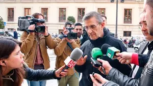 Los psic&oacute;logos se&ntilde;alan que el joven que denunci&oacute; al cura Rom&aacute;n "apart&oacute; de su mente los abusos" y ve&iacute;a en &eacute;l "un padre"