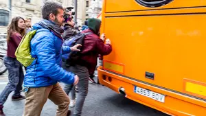 Paso a paso: los tensos minutos del polémico autobús de HazteOír en Pamplona