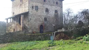 Dos incendios simultáneos afectan a 15 hectáreas de terreno en Narbarte mientras se mantiene activo el segundo, en Irurita