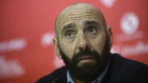 Monchi confirma públicamente su adiós al Sevilla y asegura que "es verdad que estuve en Londres el otro día"