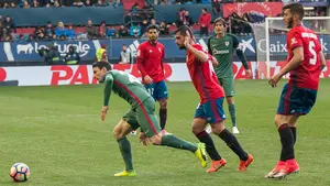 La última victoria de Osasuna sobre el Athletic en El Sadar fue hace siete años con un gol de Raúl García