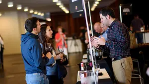 Vinofest alcanza su edición más concurrida con casi 30 bodegas especializadas en vino de D.O. Navarra