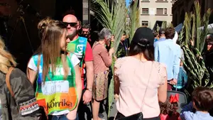 La celebración del domingo de Ramos en Pamplona se topa con la Korrika de Asirón 