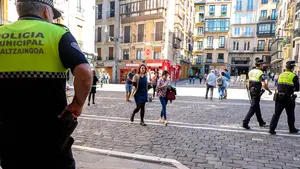 Detenida la mujer que acuchilló a un hombre en pleno centro de Pamplona: la víctima dio su nombre tras la agresión