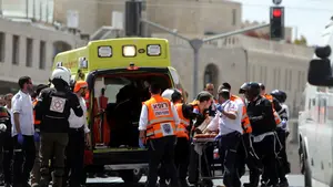 Asesinada a cuchilladas: una turista británica de 25 años muere apuñalada en un tranvía en Jerusalén