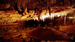 Se abre la inscripción para participar en una actividad de iniciación a la espeleología en la cueva de Akuandi de Urbasa