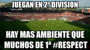 Fotos, vídeos y memes rojillos inundan las redes sociales: el grito de la afición de Osasuna por volver