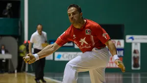 Aimar Olaizola jugará ante Bengoetxea VI en cuartos de final del torneo San Fermín del cuatro y medio