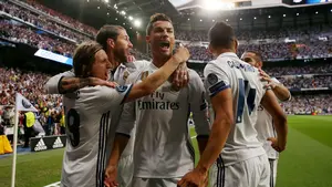 El Real Madrid pone pie y medio en la final de la Champions: arrolla al Atlético en el Bernabéu en el partido de ida
